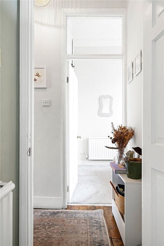 2 bedroom flat, East Hill, London SW18 - Available