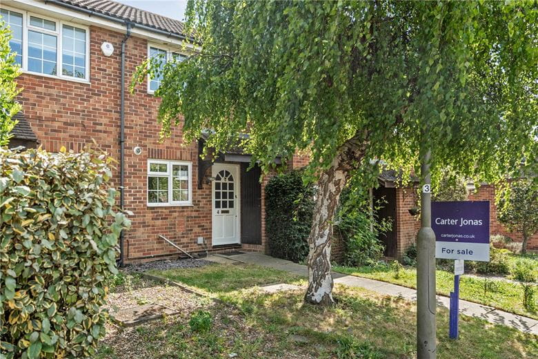 2 bedroom house, St. Benets Close, London SW17 - Available