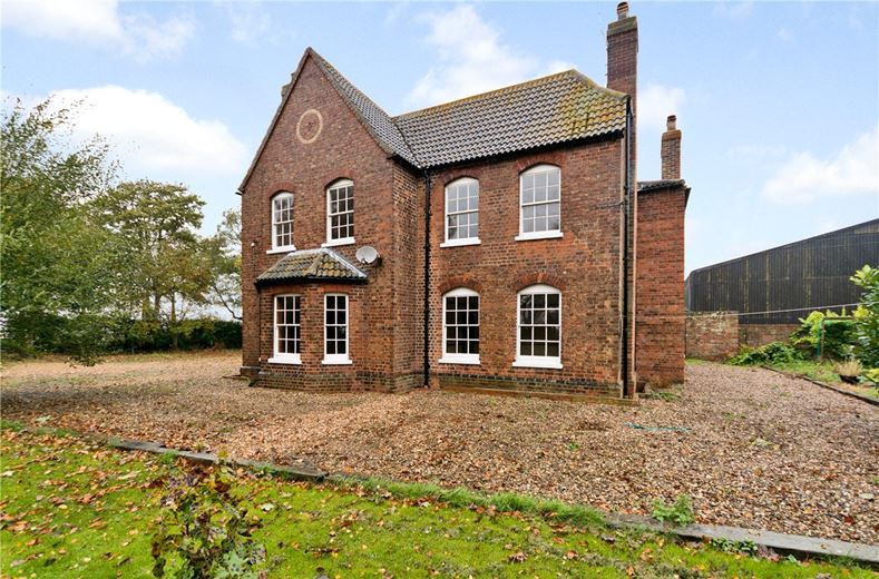 4 bedroom house, Channel Road, Sunk Island HU12 - Sold