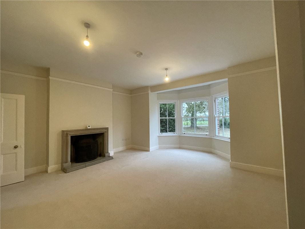 4 bedroom house, Sutton on Derwent, York YO41 - Available