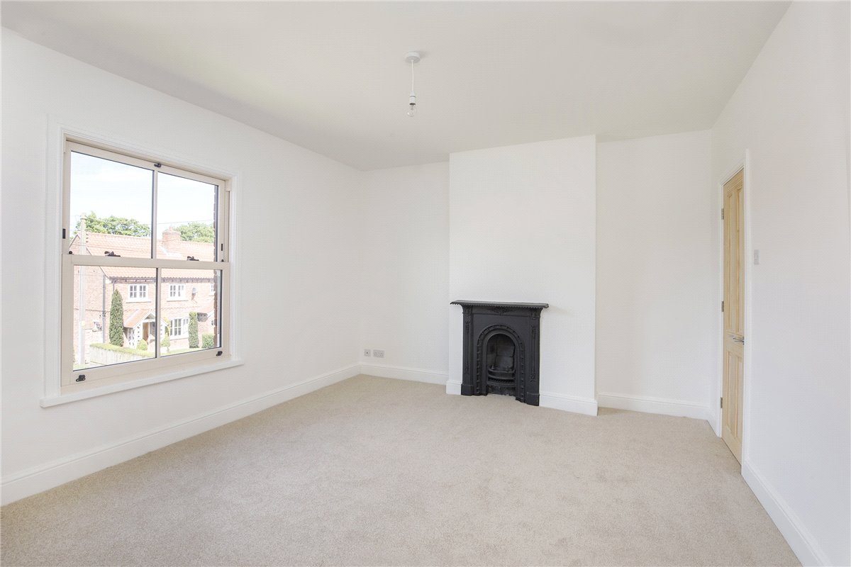 4 bedroom house, Croft Farm House, Main Street YO26 - Let Agreed