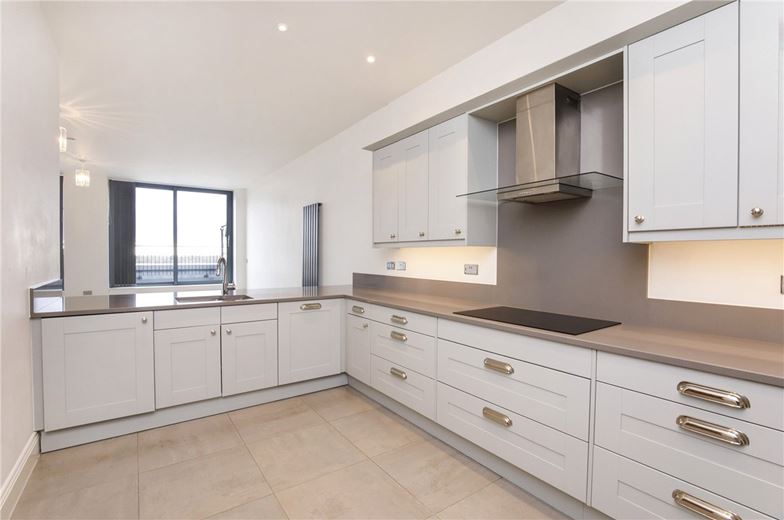 3 bedroom flat, The Residence, Bishopthorpe Road YO23 - Available