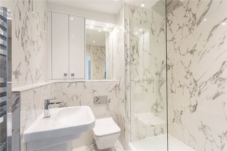 2 bedroom flat, The Residence, Bishopthorpe Road YO23