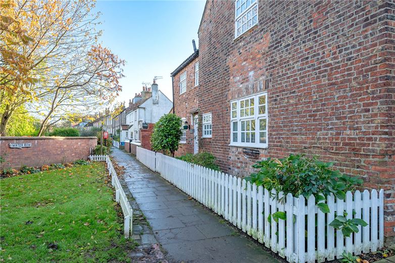 5 bedroom house, Old Road, Cawood YO8