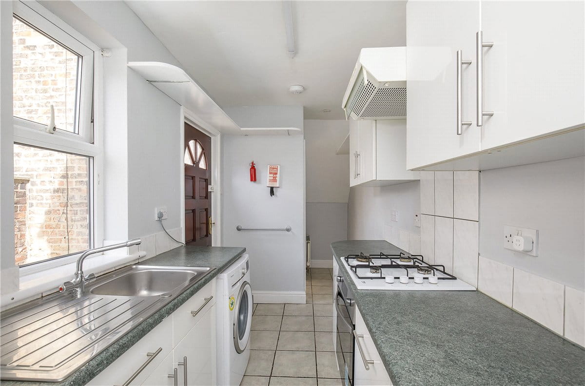 3 bedroom house, Eldon Terrace, York YO31 - Available