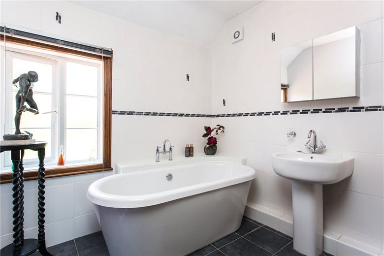 2 bedroom house, York Road, Stillingfleet YO19 - Let Agreed