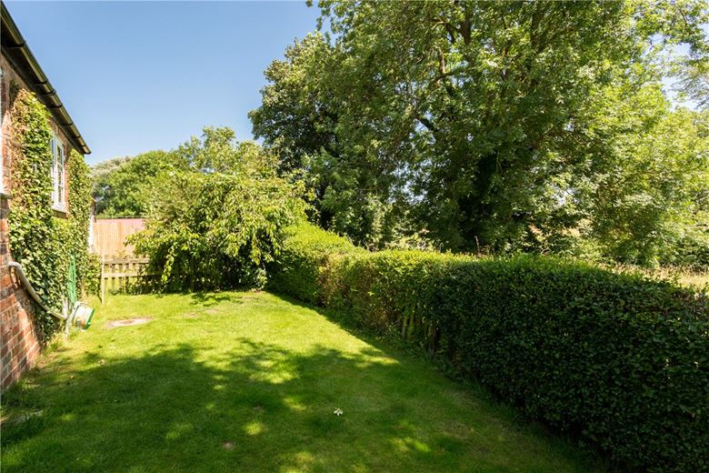 2 bedroom house, York Road, Stillingfleet YO19 - Let Agreed