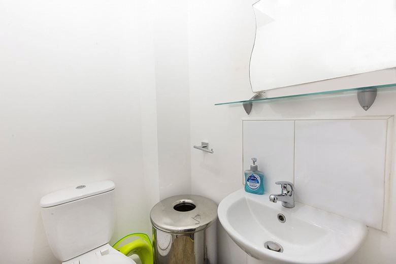 2 bedroom house, The Maltings, Cliffe YO8 - Let Agreed