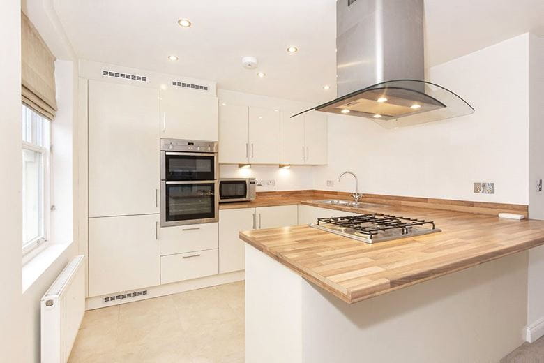 2 bedroom flat, Dalton Terrace, York YO24 - Let Agreed