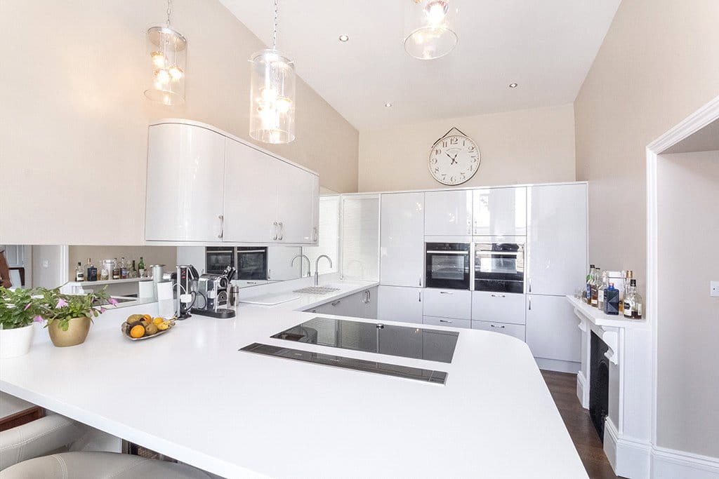 2 bedroom flat, Low Petergate, York YO1