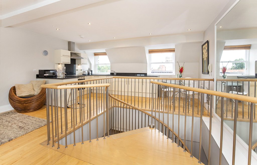 1 bedroom flat, Low Petergate, York YO1