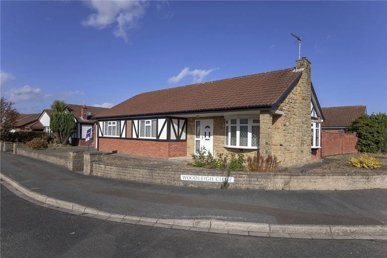3 bedroom bungalow, Woodleigh Close, Strensall YO32 - Available