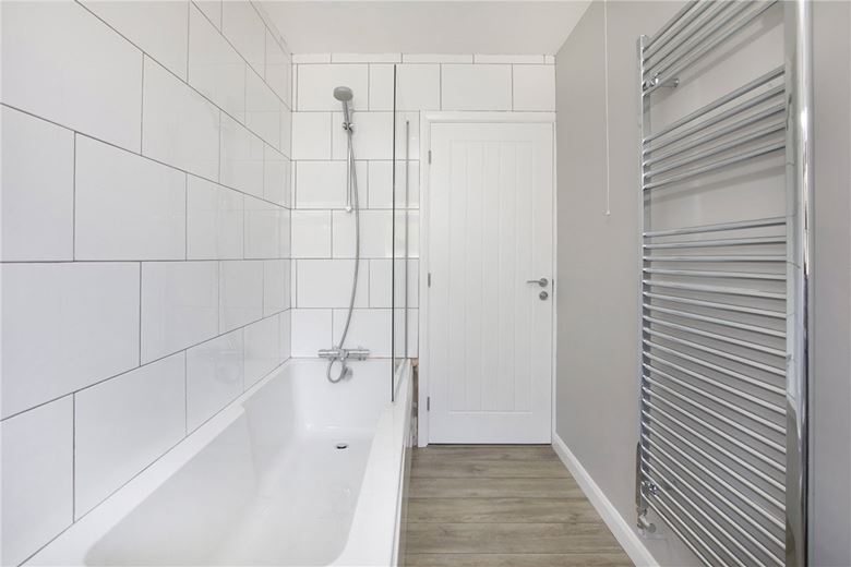 3 bedroom bungalow, Woodleigh Close, Strensall YO32 - Available