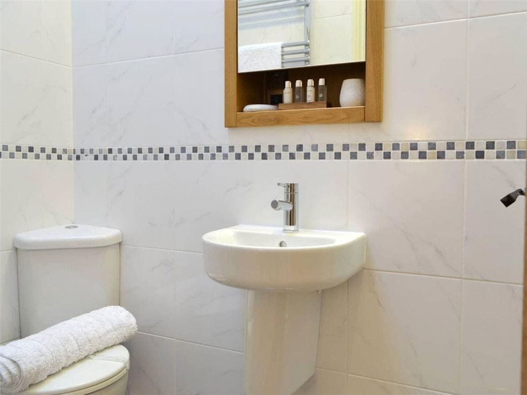 2 bedroom , Holtby Lane, Holtby YO19 - Let Agreed