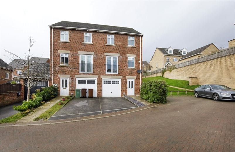 4 bedroom house, Bloomingdale Court, Woolley Grange S75 - Under Offer