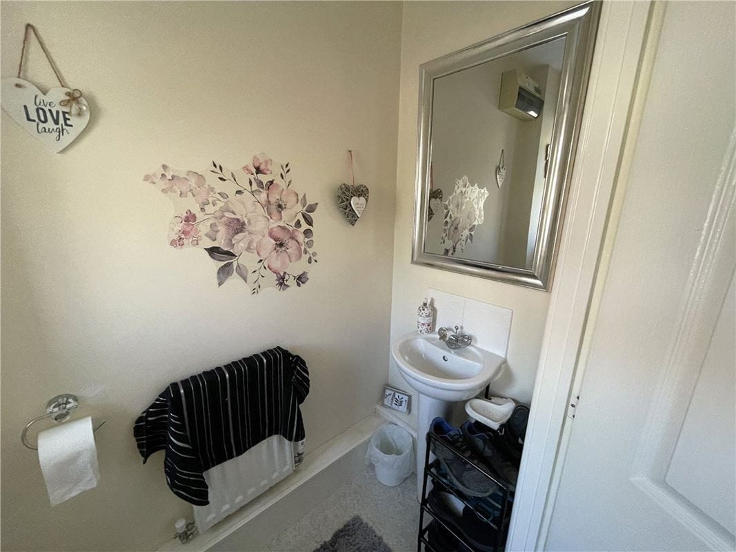 4 bedroom house, Bracken Way, Harworth DN11 - Let Agreed