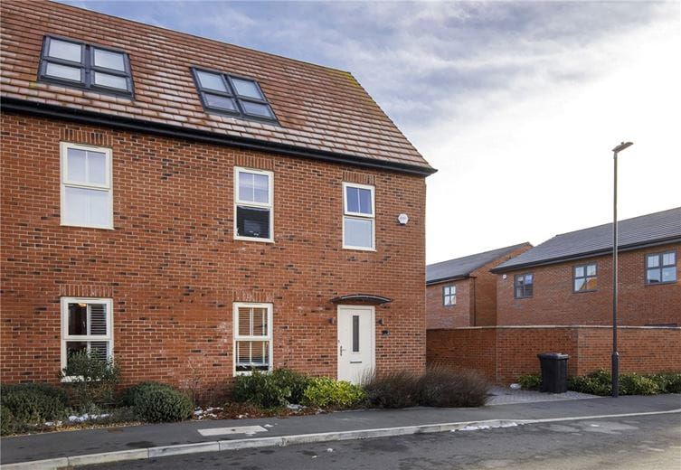 4 bedroom house, Hughlings Close, Green Hammerton YO26 - Available