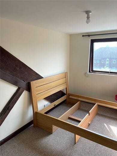 1 bedroom flat, Flaxley Road, Selby YO8 - Under Offer