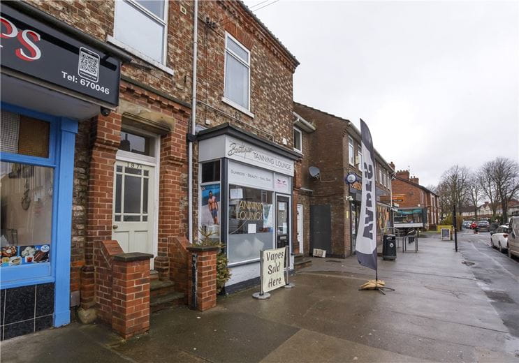 1 bedroom flat, Burton Stone Lane, York YO30 - Available