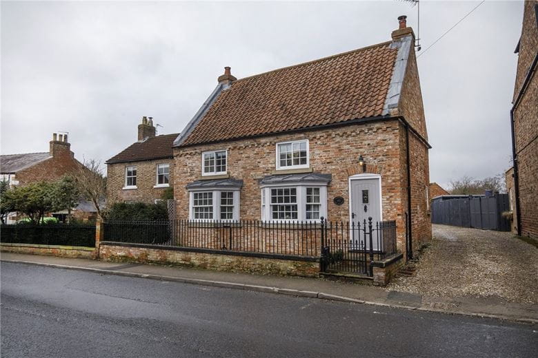 2 bedroom house, The Village, Strensall YO32 - Let Agreed