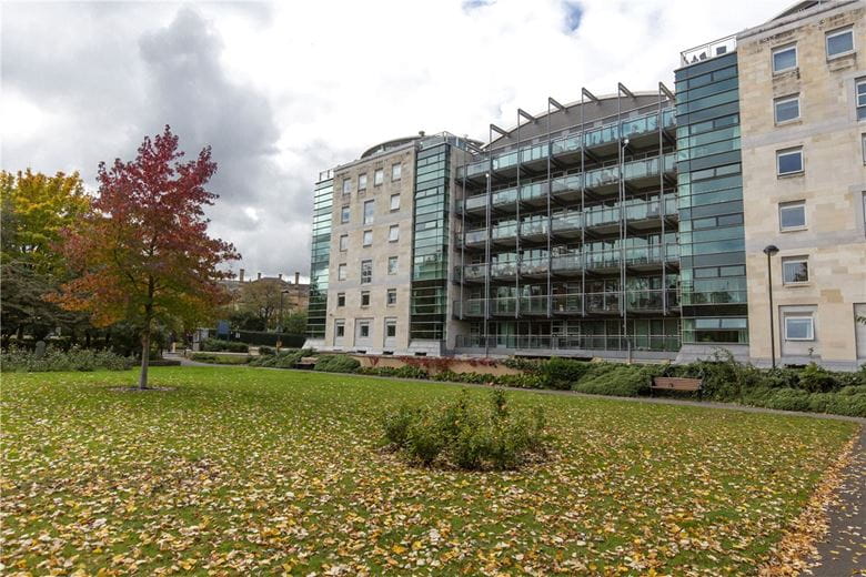 2 bedroom flat, Westgate Apartments, Leeman Road YO26 - Let Agreed