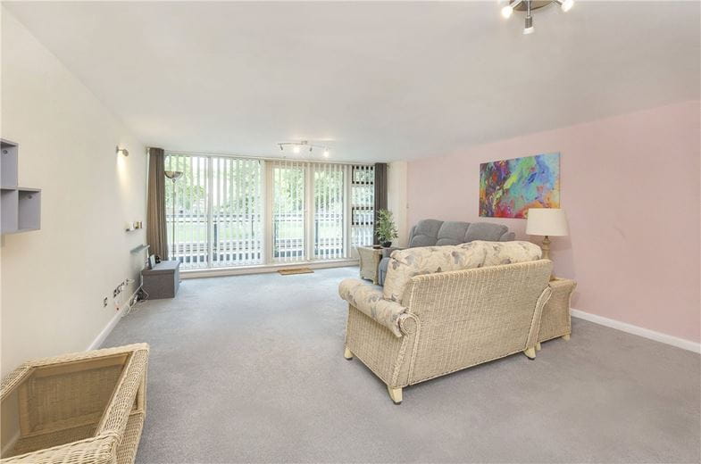 2 bedroom flat, Westgate Apartments, Leeman Road YO26 - Let Agreed