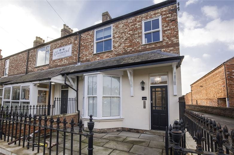 2 bedroom flat, The Village, Haxby YO32 - Let Agreed