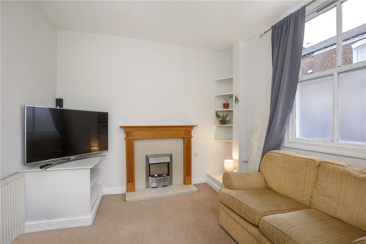 1 bedroom house, Wilton Rise, York YO24 - Available