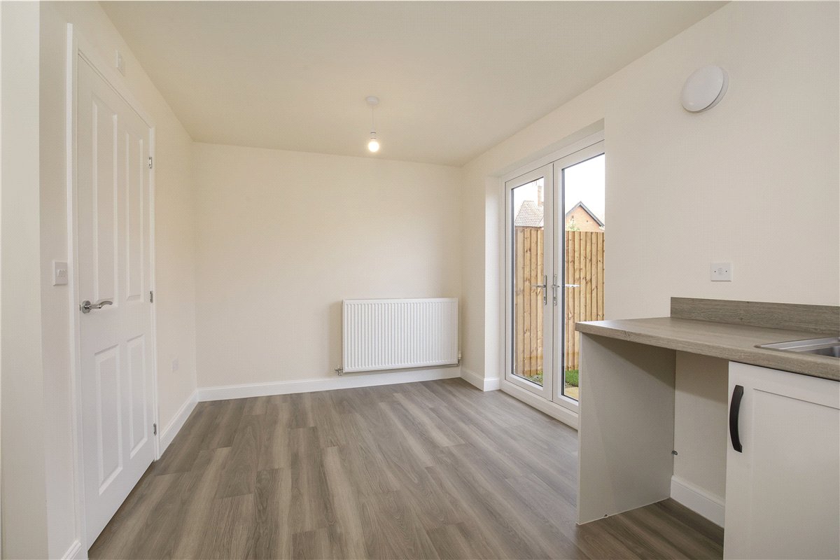 3 bedroom house, George Simpson Avenue, Wheldrake YO19 - Available