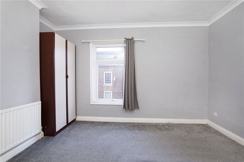 2 bedroom house, Nalton Street, Selby YO8 - Available