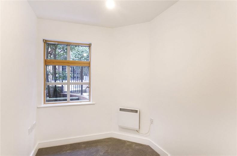 1 bedroom flat, The Courtyard, St. Martins Lane YO1 - Available