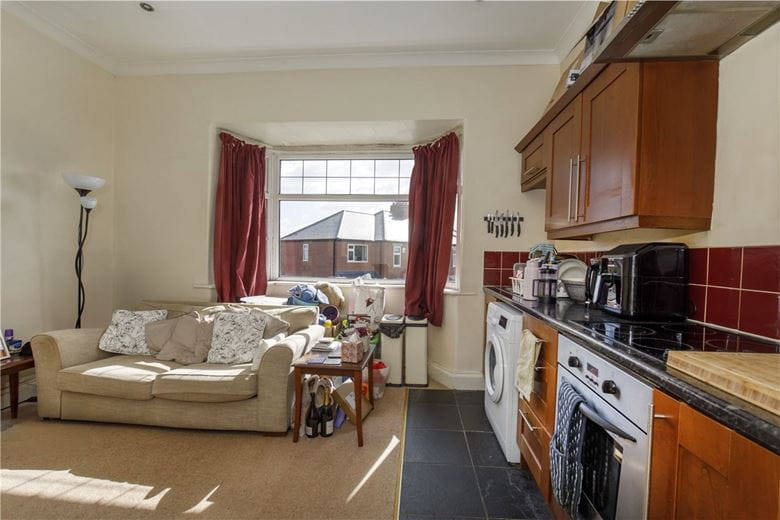 1 bedroom flat, Main Avenue, York YO31 - Available