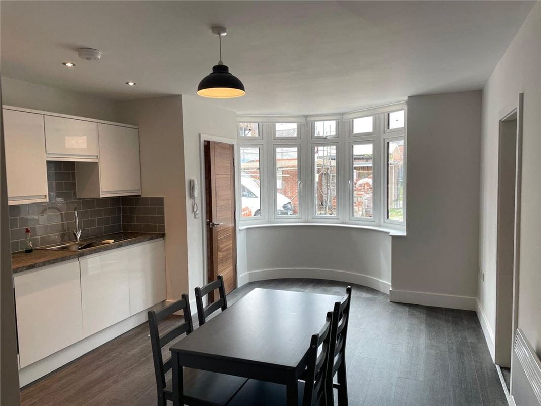 1 bedroom flat, Garth Terrace, York YO30 - Available