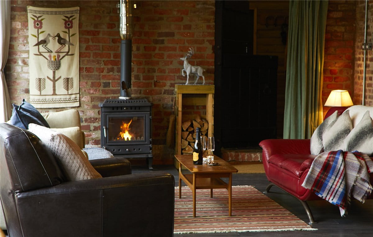 6 bedroom house, Bartindale Road, Hunmanby YO14 - Available