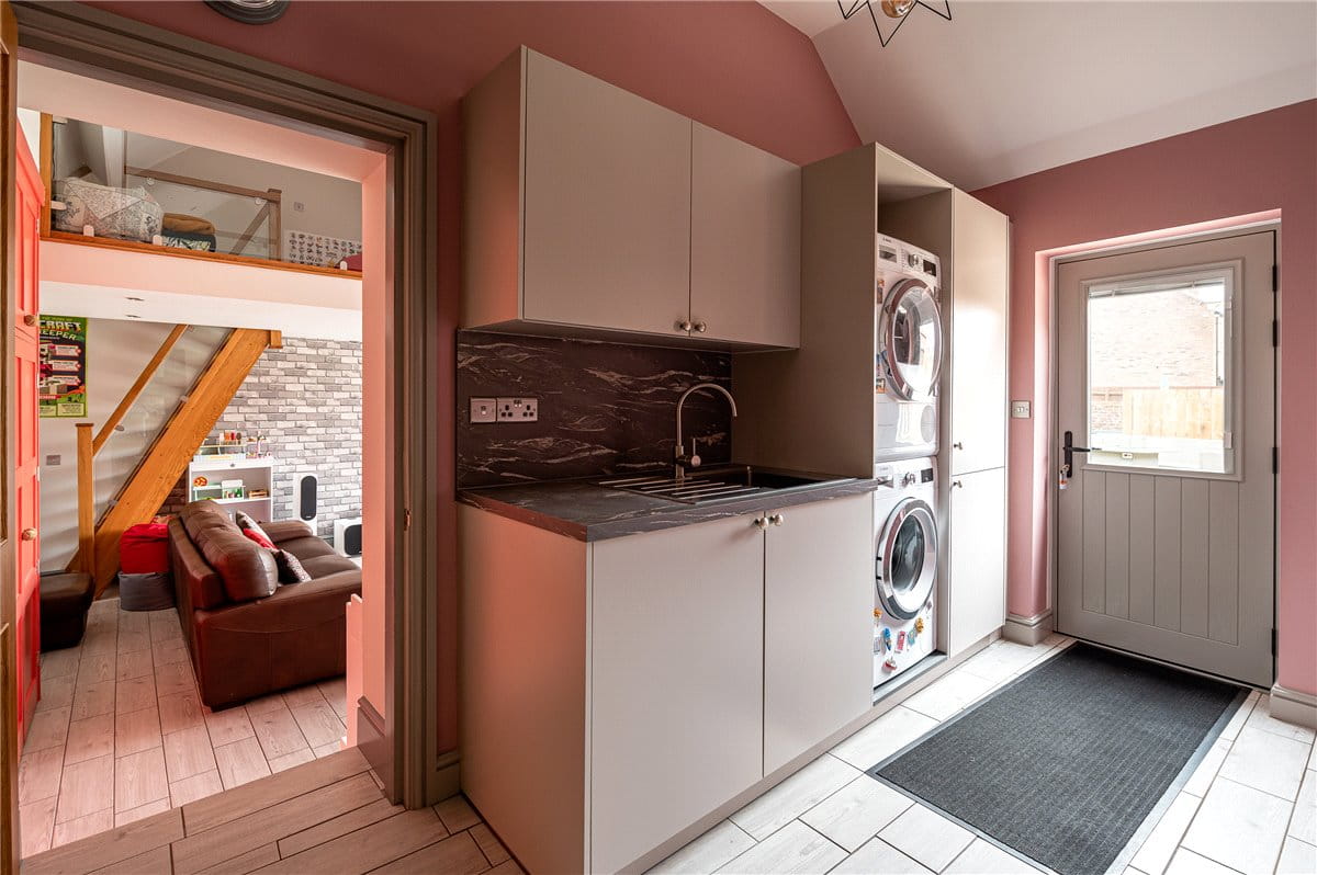 5 bedroom house, Breighton, Selby YO8 - Available