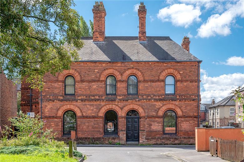 5 bedroom house, Alma Terrace, York YO10 - Available