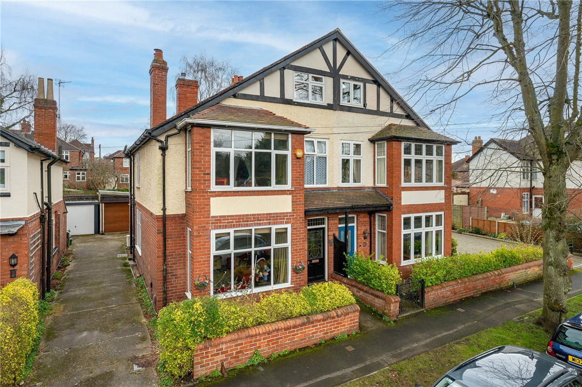 5 bedroom house, Severus Avenue, York YO24 - Sold STC