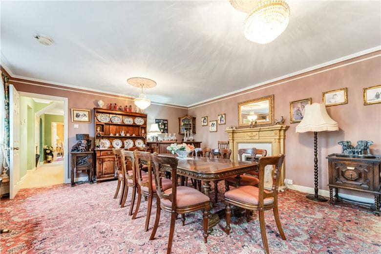 5 bedroom house, School Road, Hemingbrough YO8 - Available