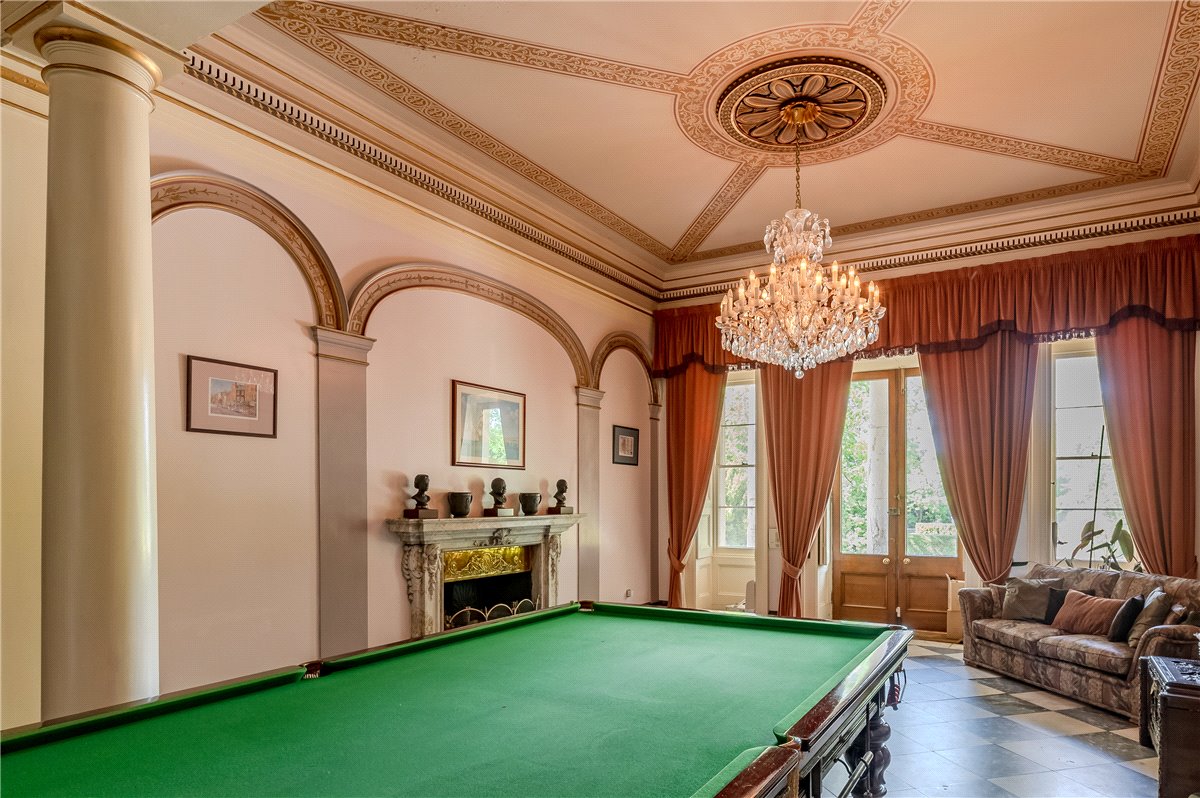 6 bedroom house, Grimston Park, Grimston LS24 - Available