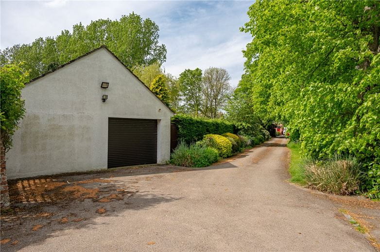  House, Aughton, York YO42 - Available