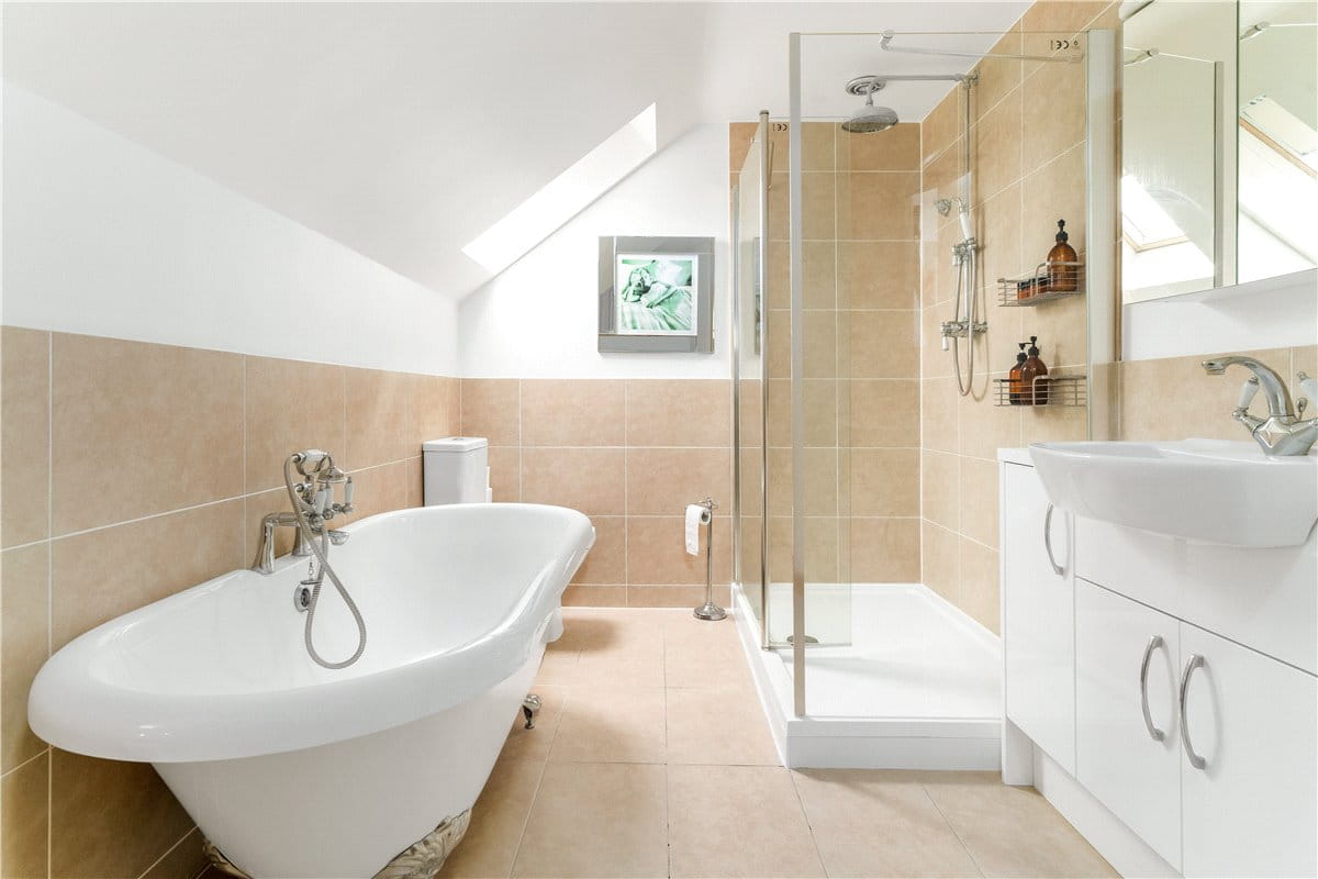 4 bedroom house, Breighton, Selby YO8 - Sold