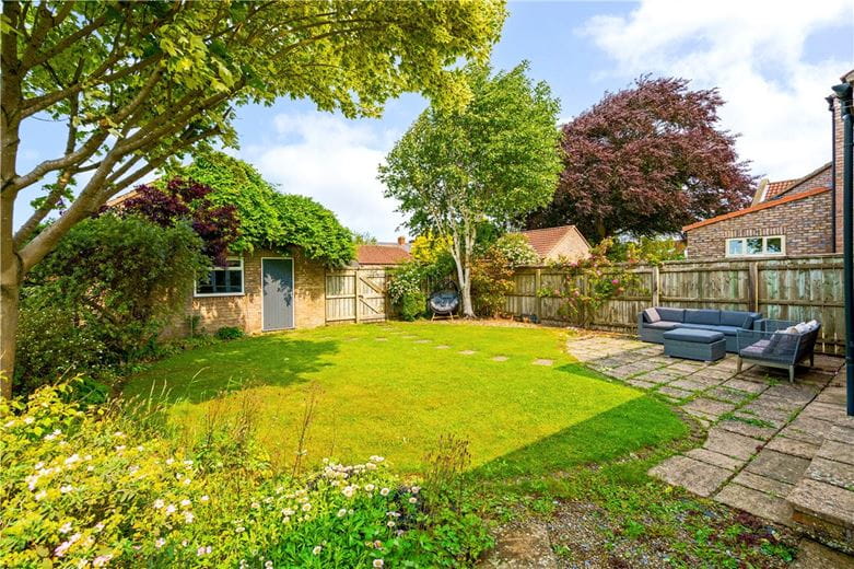 5 bedroom house, Black Dykes Lane, Upper Poppleton YO26 - Available