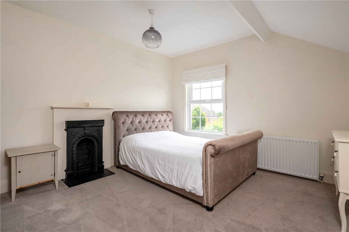 6 bedroom house, Main Street, North Duffield YO8 - Sold STC