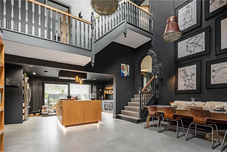 4 bedroom house, Main Street, Ulleskelf LS24 - Available