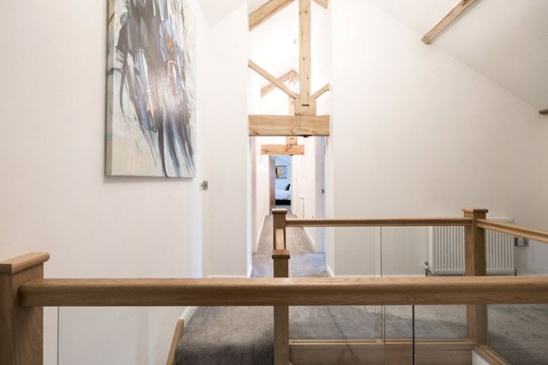 4 bedroom house, Main Road, Harlthorpe YO8 - Available