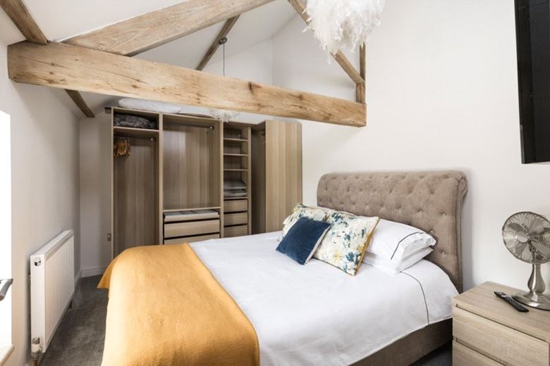 4 bedroom house, Main Road, Harlthorpe YO8 - Available