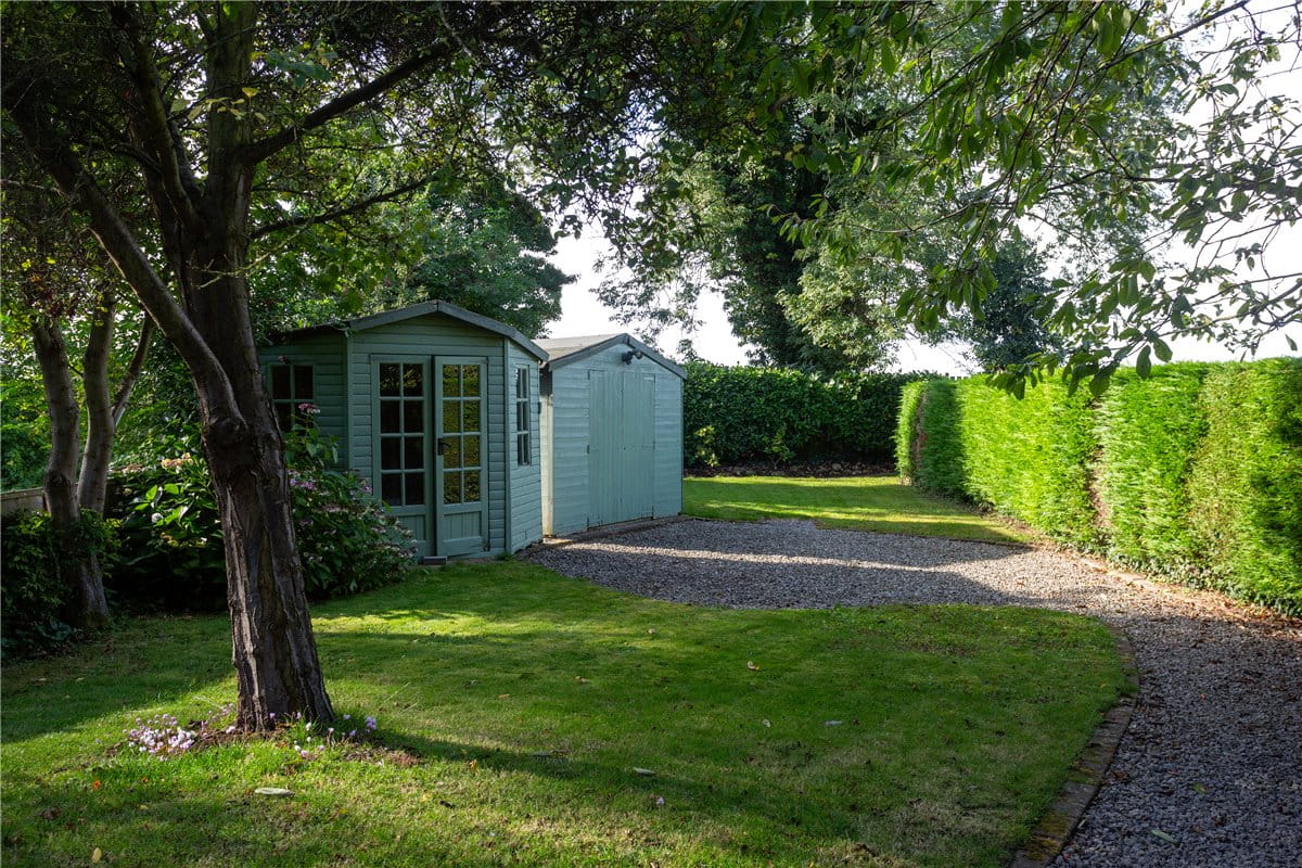 3 bedroom house, Hull Road, Cliffe YO8 - Available