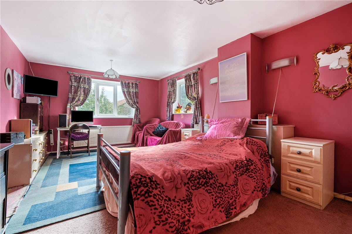 5 bedroom house, Moor Lane, East Ayton YO13 - Sold STC