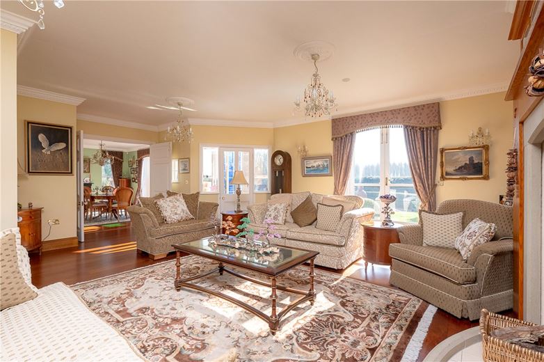 5 bedroom house, Selby Road, Holme-on-Spalding-Moor YO43 - Sold