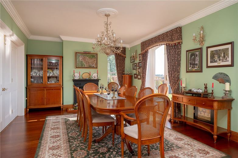 5 bedroom house, Selby Road, Holme-on-Spalding-Moor YO43 - Sold